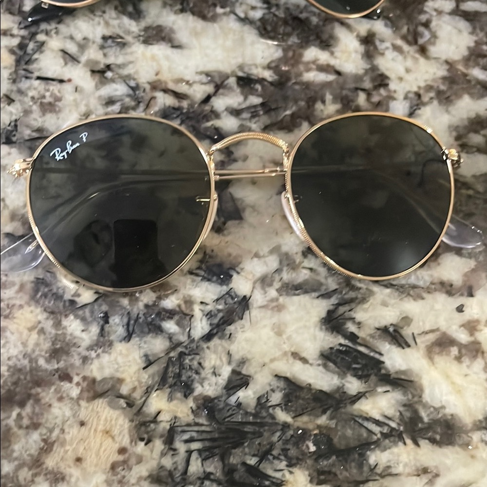 Ray-Ban Classic Gold Frame Sunglasses
